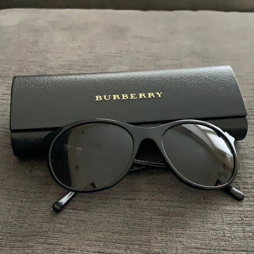 100% AUTHENTIC Burberry Sunglasses